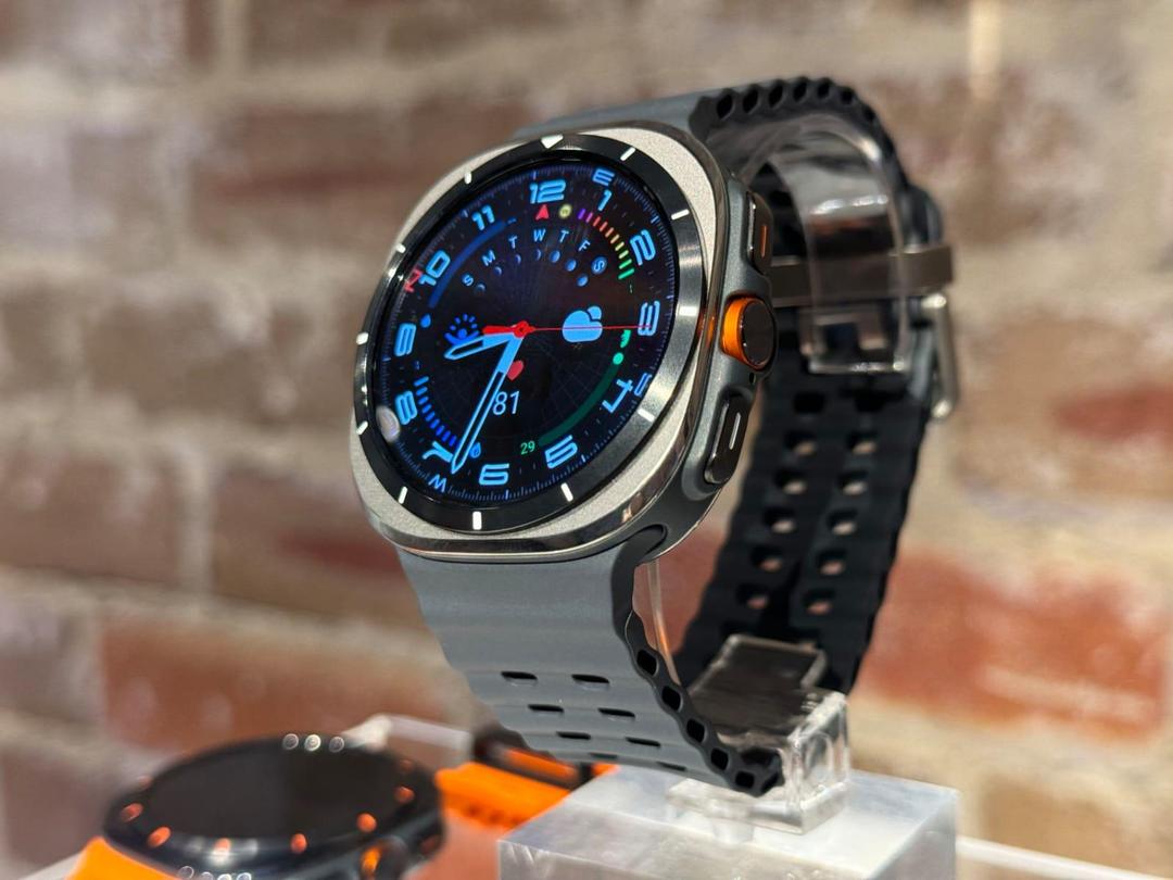 TF7 Ultra smart watch